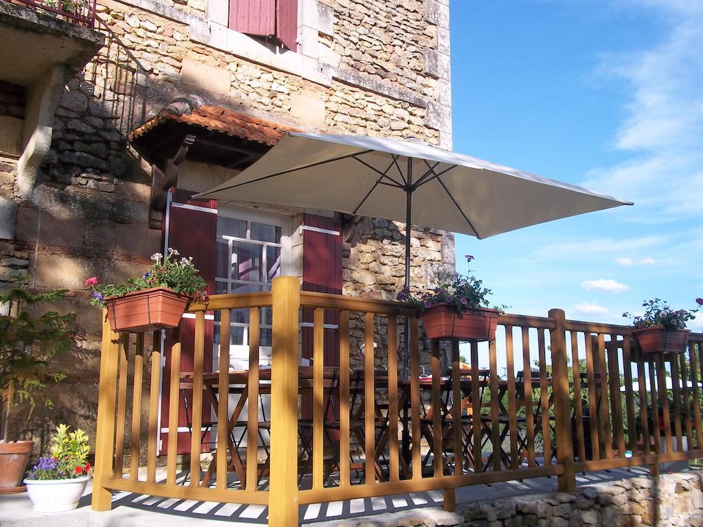 Ferme De Lagrave Hotel Coux-et-Bigaroque-Mouzens Exterior foto